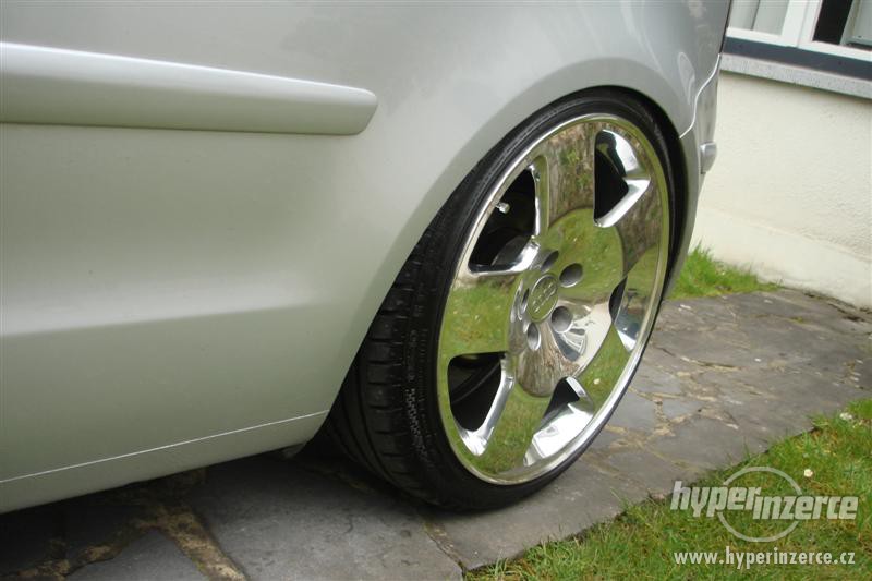 3280398-lestena-kovana-alu-kola-audi-1.jpg